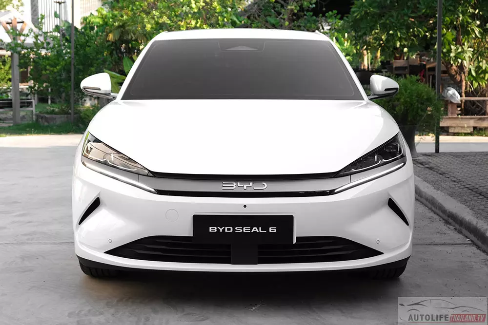 BYD Seal 6 sở hữu thiết kế tối giản BYD Seal 6 sở hữu thiết kế tối giản