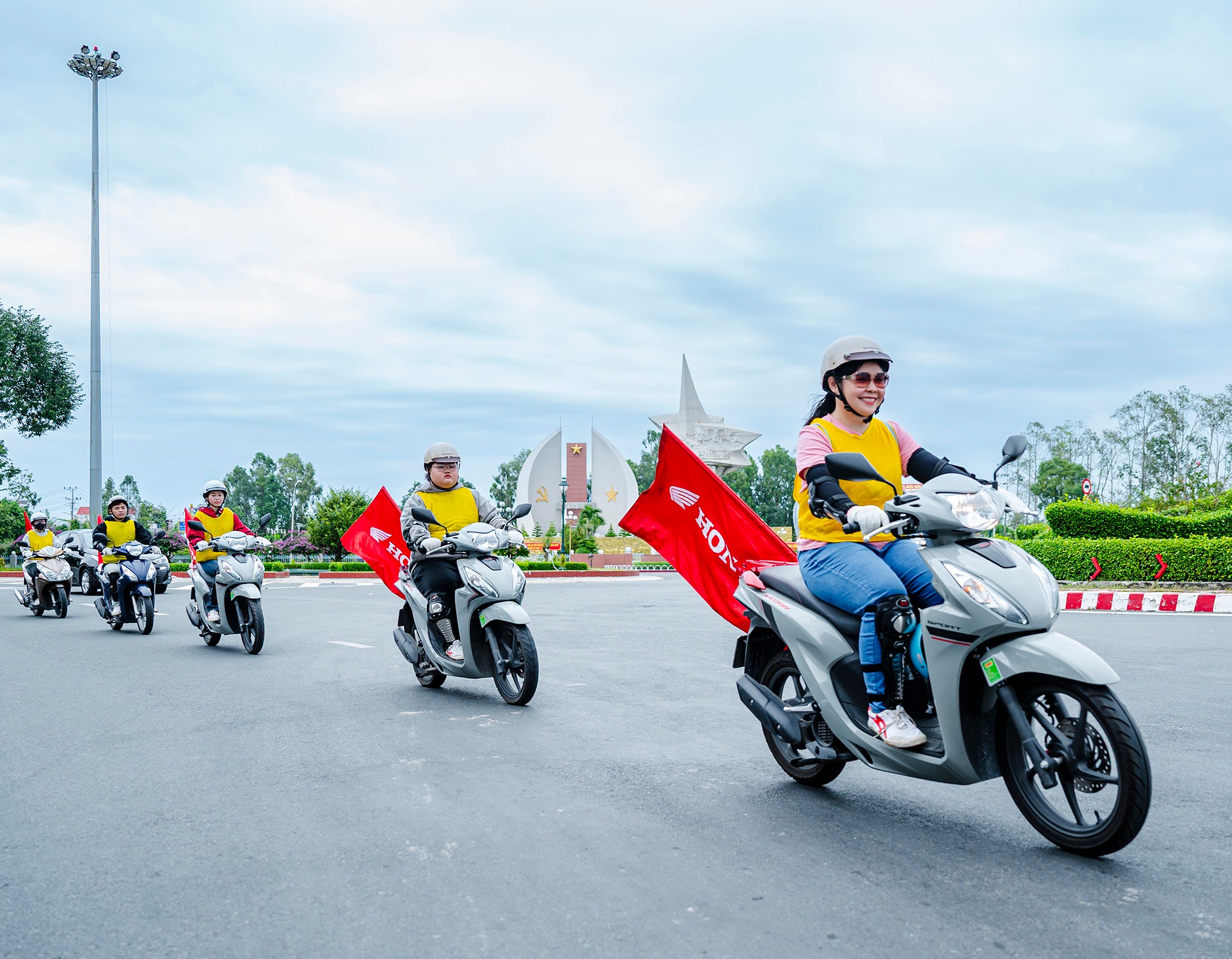 Honda xăng.jpg