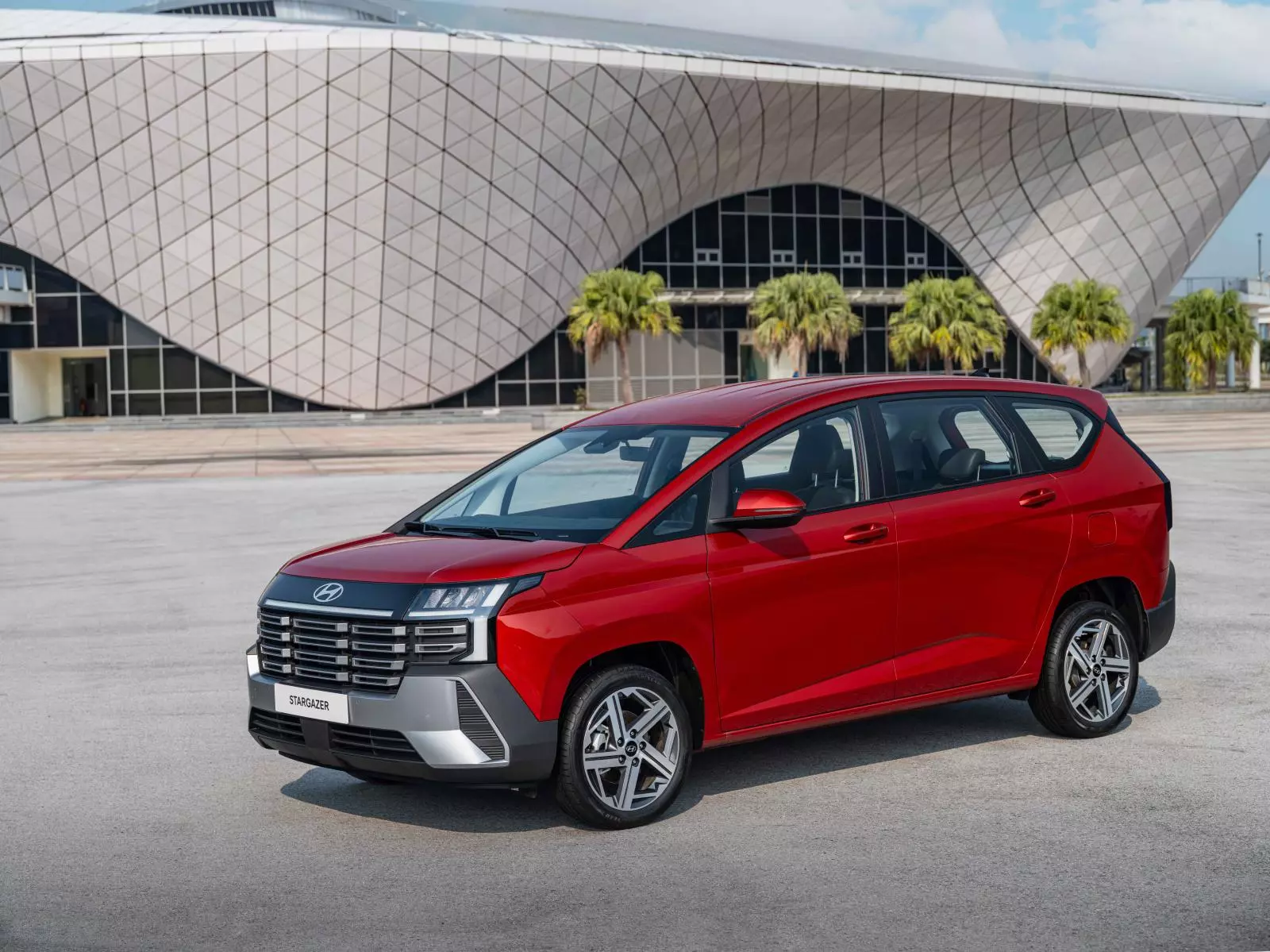 Hyundai Stargazer 2026 mở bán tại Việt Nam: Lột xác toàn diện, có SmartSense, giá nhích nhẹ - Ảnh 1. Hyundai Stargazer 2026 mở bán tại Việt Nam: Lột xác toàn diện, có SmartSense, giá nhích nhẹ - Ảnh 1.