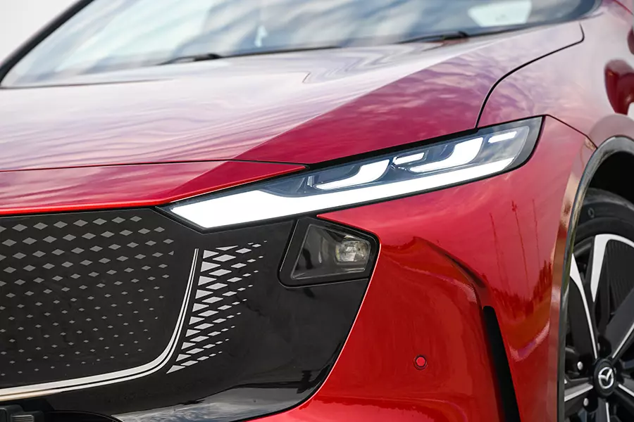 Mazda 6e - sedan hạng trung thay thế Mazda6 - đã được chốt giá tại Thái Lan - Ảnh 3. Mazda 6e - sedan hạng trung thay thế Mazda6 - đã được chốt giá tại Thái Lan - Ảnh 3.