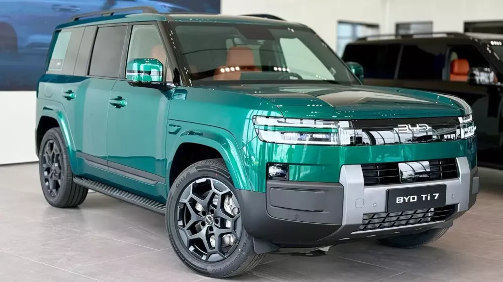 BYD chuẩn bị đối đầu Land Rover Defender ngay trên sân nhà của đối thủ - Ảnh 1. BYD chuẩn bị đối đầu Land Rover Defender ngay trên sân nhà của đối thủ - Ảnh 1.
