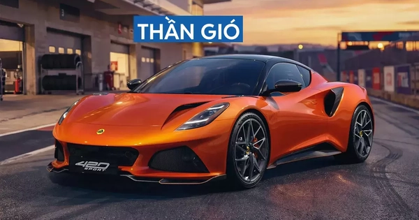 Lotus Emira 420 Sport ra mắt: Mạnh hơn, nhẹ hơn và nhiều tùy chọn hơn