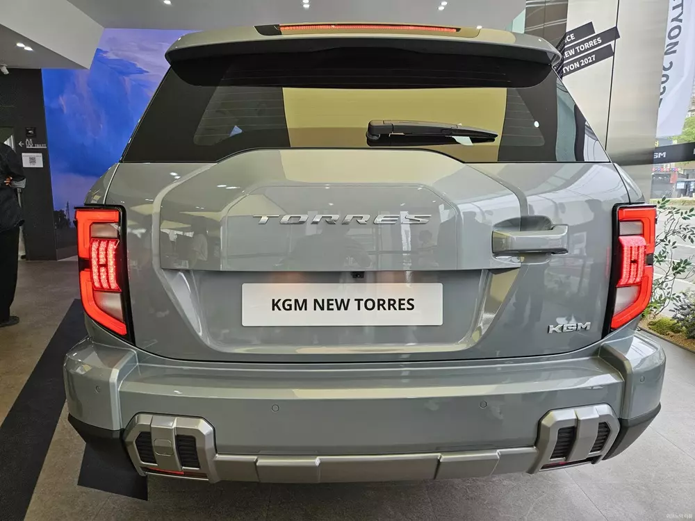 Mẫu SUV cỡ C từng được lên kế hoạch lắp ráp và bán ở Việt Nam ra mắt phiên bản mới - Ảnh 3. Mẫu SUV cỡ C từng được lên kế hoạch lắp ráp và bán ở Việt Nam ra mắt phiên bản mới - Ảnh 3.