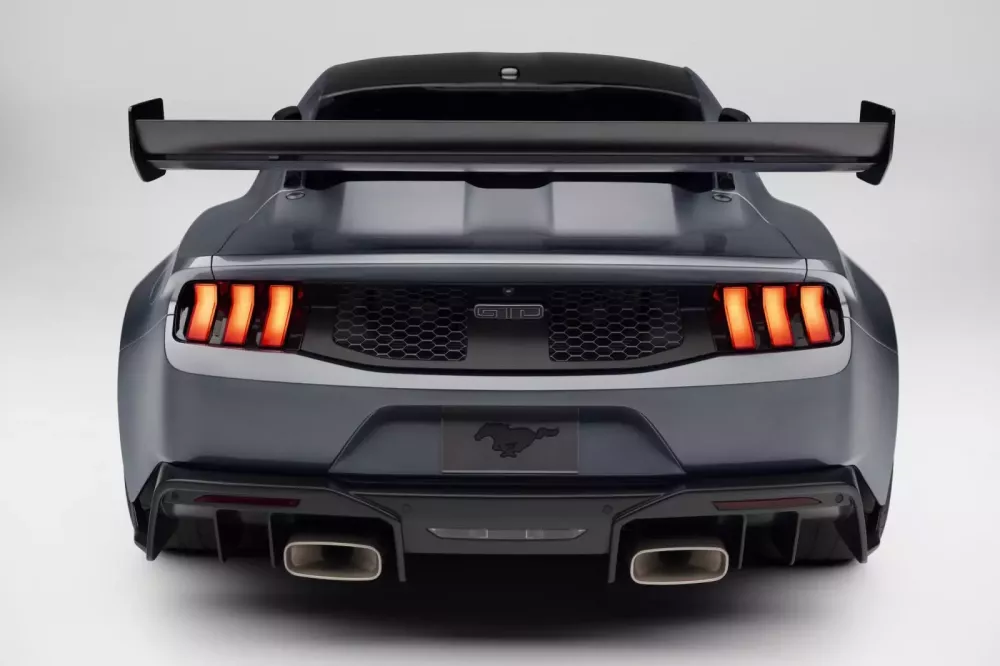 Cung không kịp cầu, Ford Mustang GTD lại gây sốt vì khan hiếm, dù giá gấp 10 lần xe tiêu chuẩn- Ảnh 5.