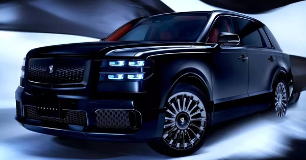 SUV hạng sang Toyota Century nhập khẩu tư nhân có giá đắt hơn cả Rolls-Royce Cullinan