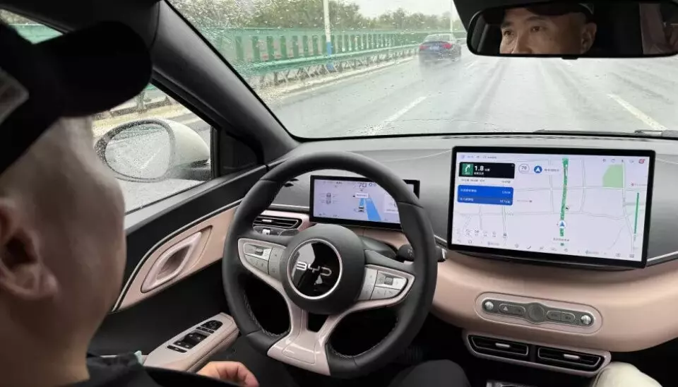 BYD cam kết đền bù toàn bộ thiệt hại nếu xe bị tai nạn khi dùng các tính năng lái thông minh - Ảnh 1. BYD cam kết đền bù toàn bộ thiệt hại nếu xe bị tai nạn khi dùng các tính năng lái thông minh - Ảnh 1.