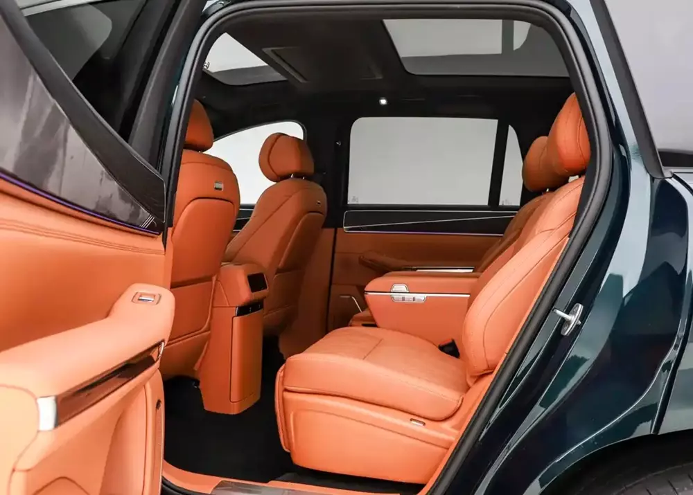 SUV cỡ lớn BYD Datang chính thức được bán ra thị trường, có thể chạy 950 km và sạc nhanh như chớp - Ảnh 8. SUV cỡ lớn BYD Datang chính thức được bán ra thị trường, có thể chạy 950 km và sạc nhanh như chớp - Ảnh 8.
