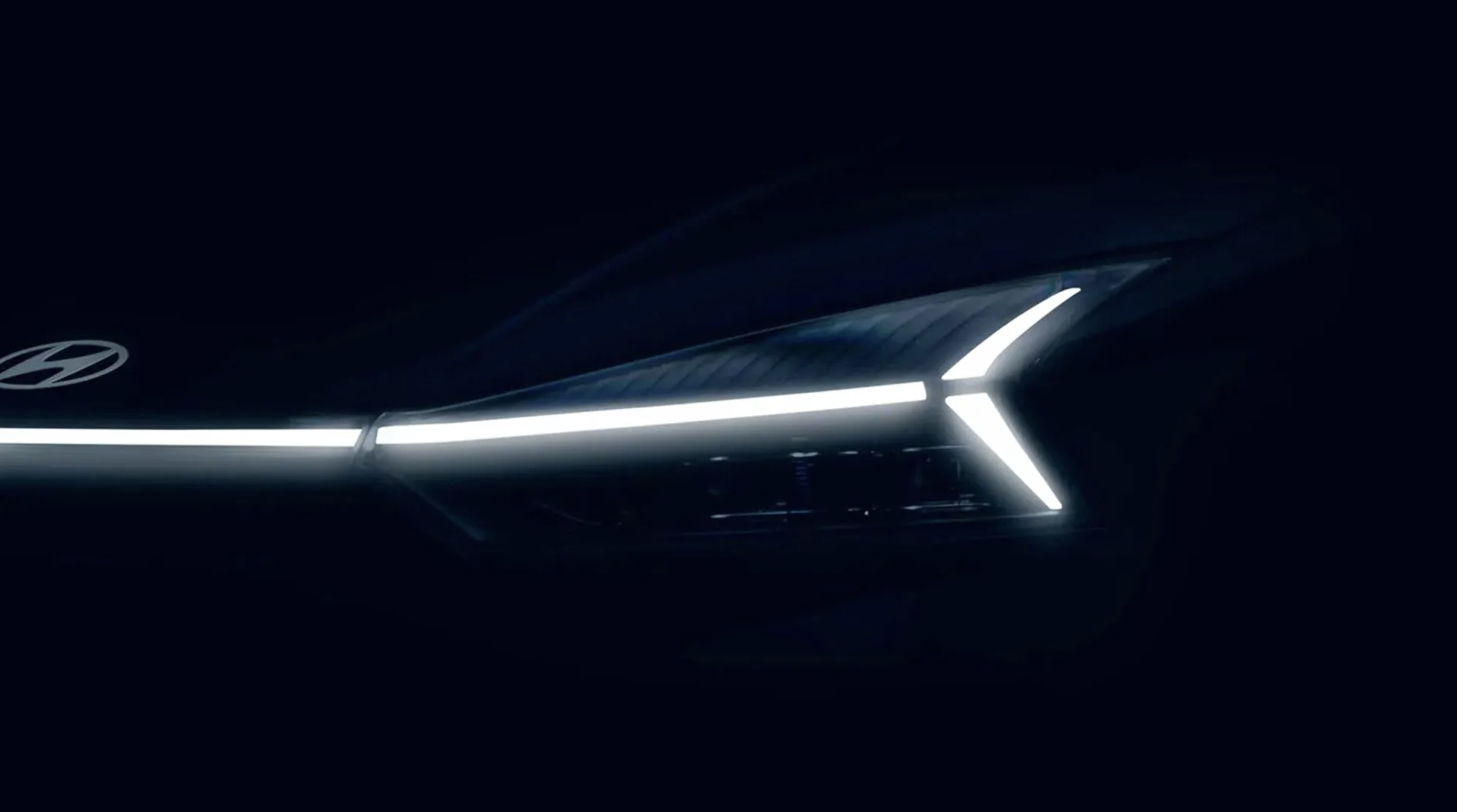 Hyundai 2026-06-06 lúc 10.35.59.png Hyundai 2026-06-06 lúc 10.35.59.png