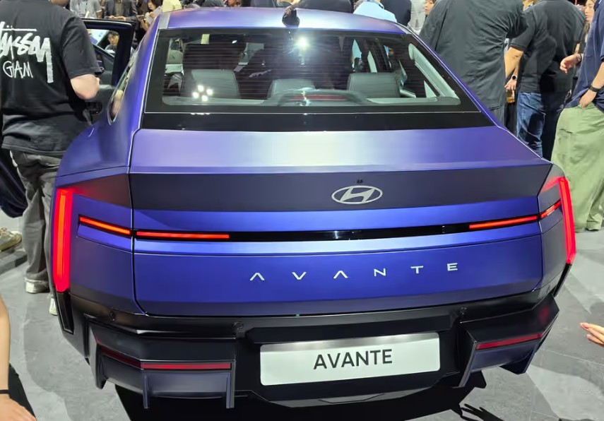 Hyundai Elantra 2027-a1.jpg Hyundai Elantra 2027-a1.jpg