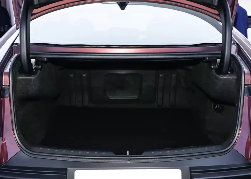 Hyundai Ioniq V - xe điện Hàn Quốc với thiết kế như Lamborghini - lộ thêm thông số, chạy tối đa 650 km sau 1 lần sạc - Ảnh 6. Hyundai Ioniq V - xe điện Hàn Quốc với thiết kế như Lamborghini - lộ thêm thông số, chạy tối đa 650 km sau 1 lần sạc - Ảnh 6.