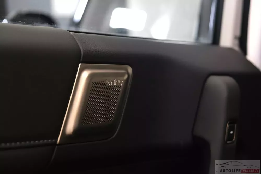 Jaecoo J6T REEV bản AWD có thêm hệ thống âm thanh Infinity 12 loa Jaecoo J6T REEV bản AWD có thêm hệ thống âm thanh Infinity 12 loa