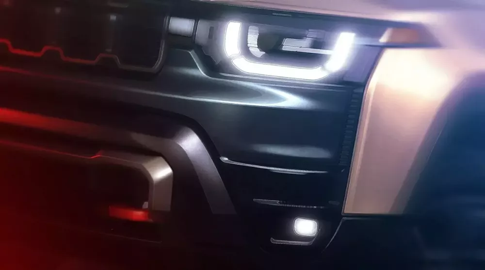 Lộ phiên bản Trailhawk bụi bặm hơn của Jeep Cherokee sẽ bán ở Việt Nam Lộ phiên bản Trailhawk bụi bặm hơn của Jeep Cherokee sẽ bán ở Việt Nam