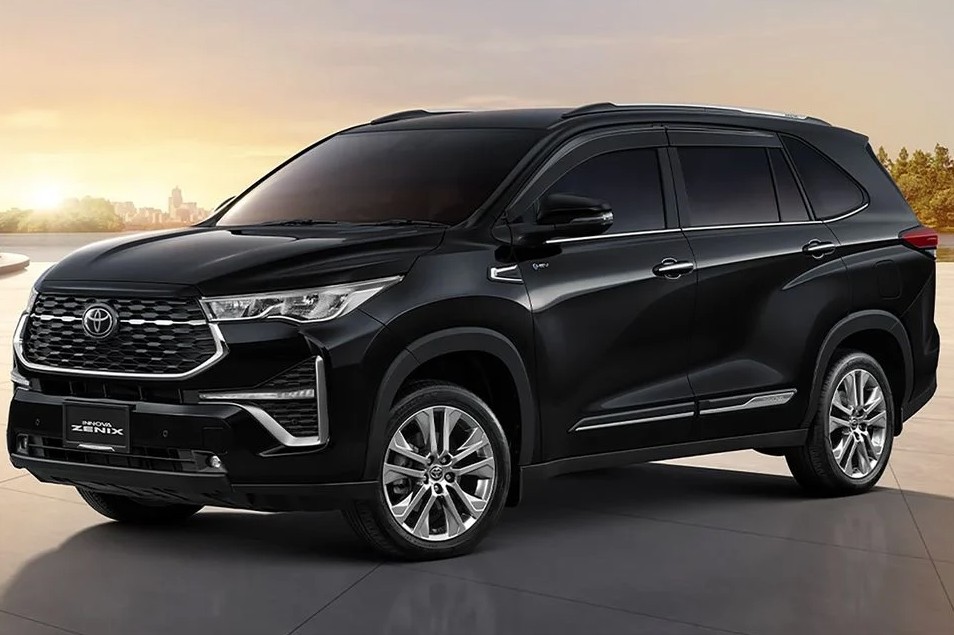 toyota-innova-2.jpg toyota-innova-2.jpg