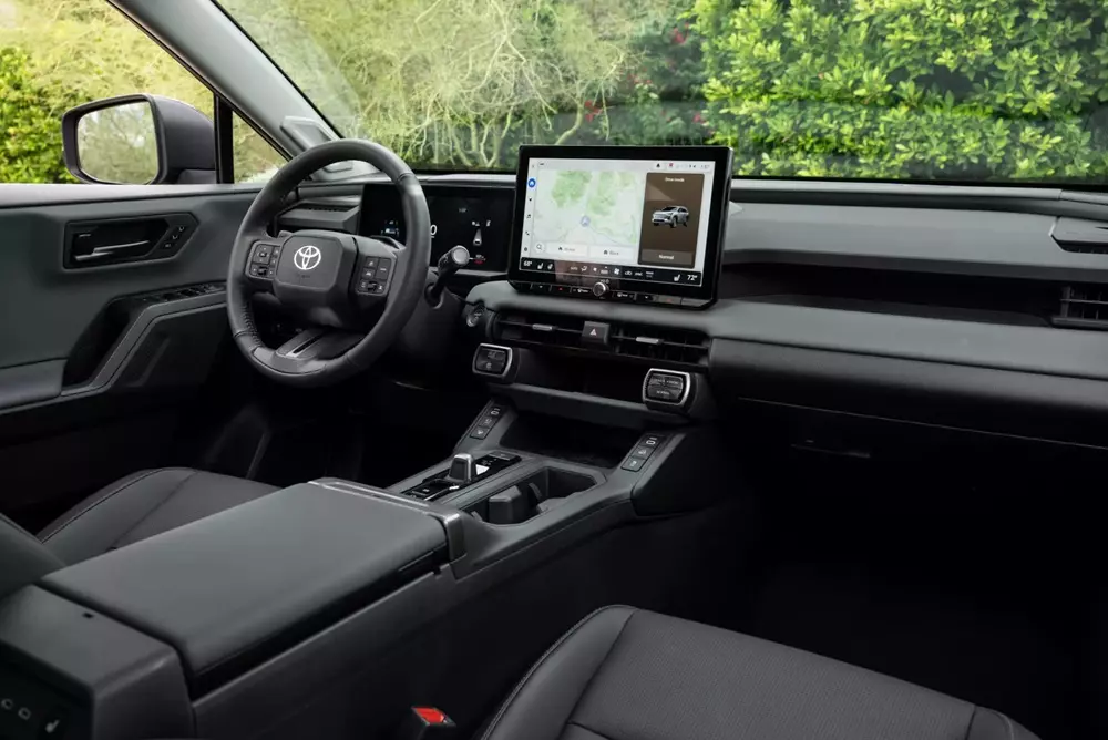 Toyota RAV4 thế hệ mới được lắp thêm ở Mỹ để đáp ứng nhu cầu của khách hàng Toyota RAV4 thế hệ mới được lắp thêm ở Mỹ để đáp ứng nhu cầu của khách hàng