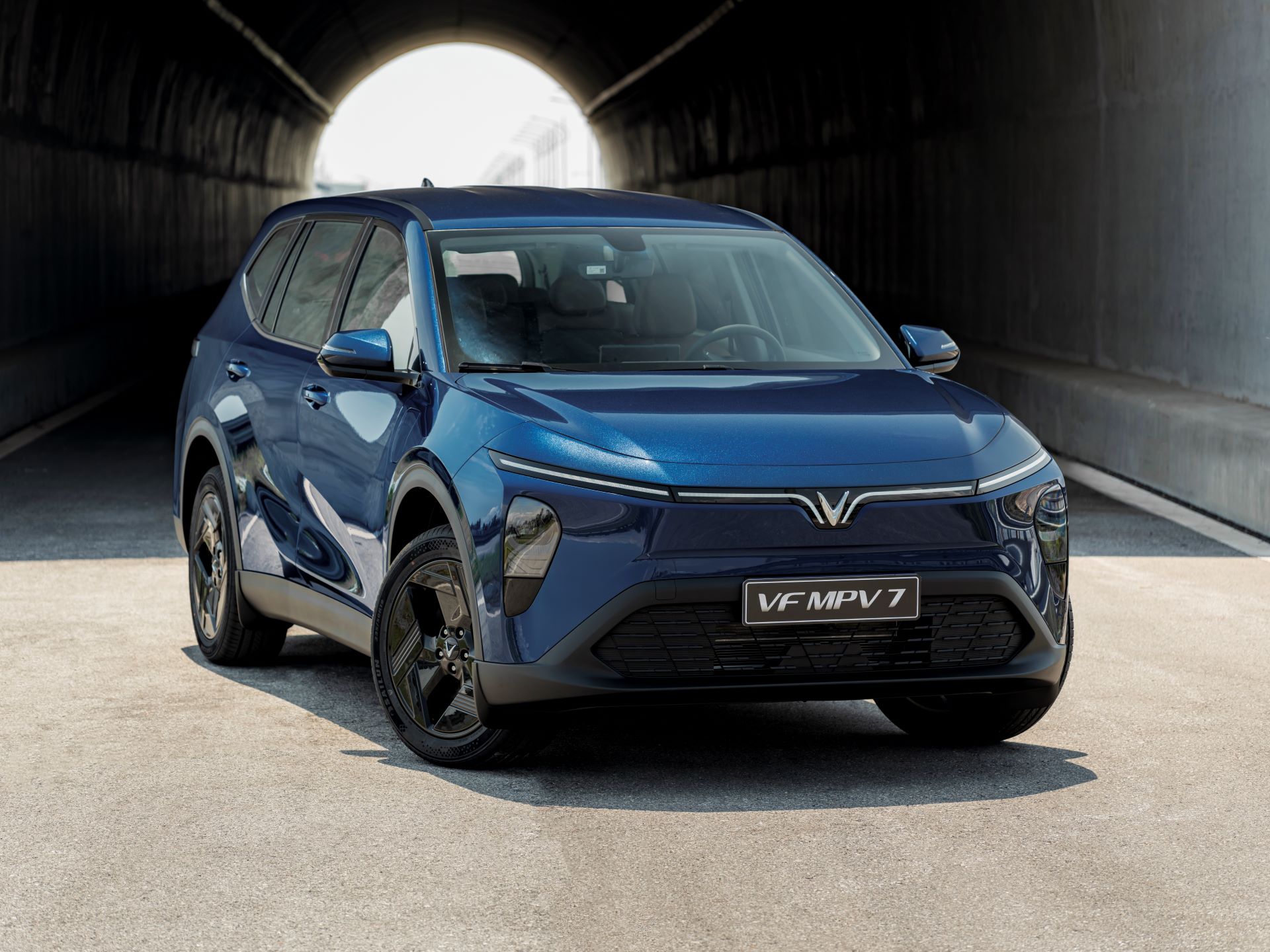 2.JPG 2.JPG