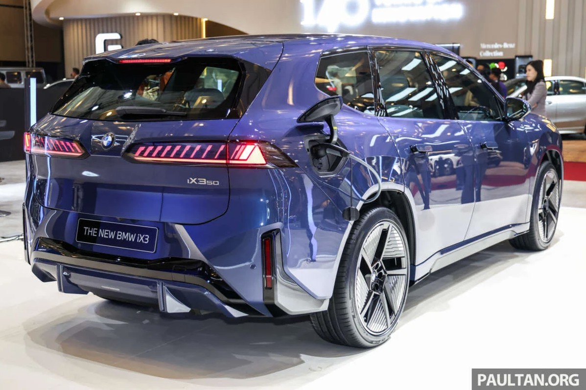 2026-GIIAS-BMW-iX3 2.jpg 2026-GIIAS-BMW-iX3 2.jpg
