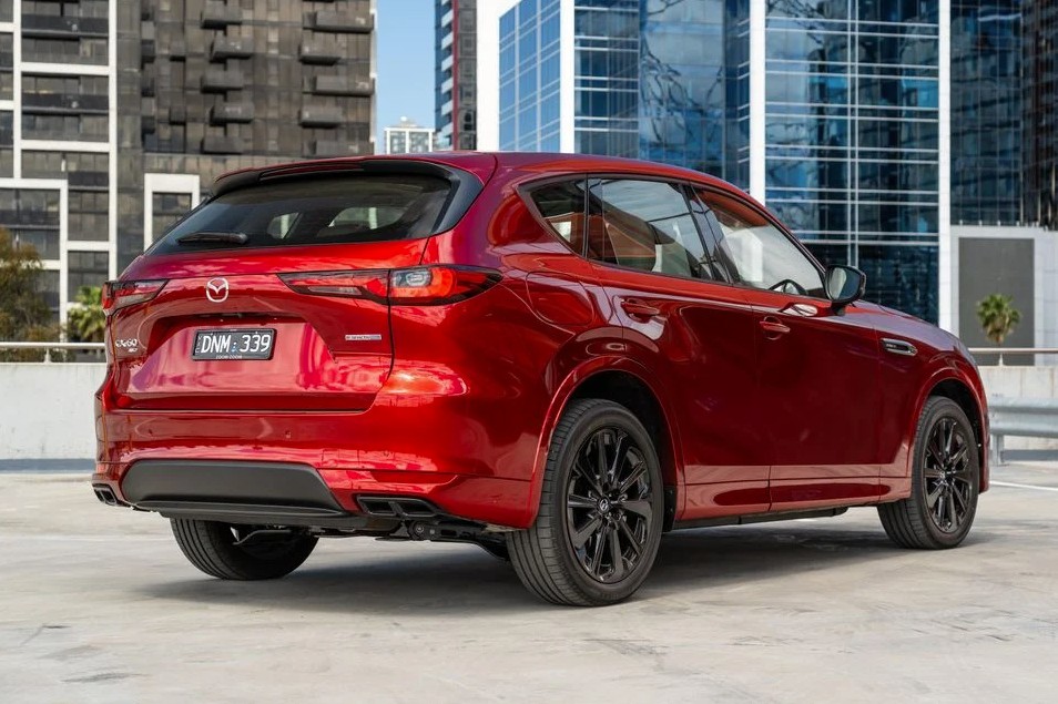 2026-mazda-cx-60 2.jpg 2026-mazda-cx-60 2.jpg