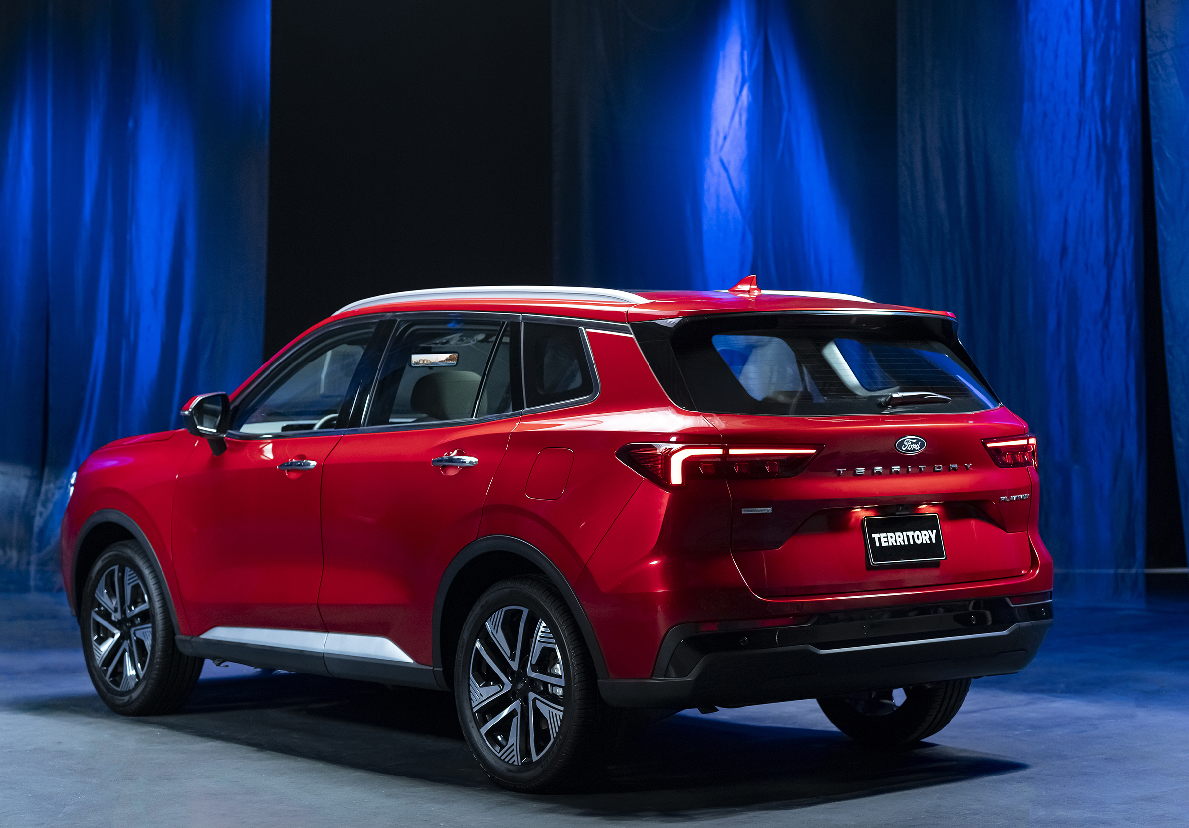 Ford Territory Platinum (1).jpg Ford Territory Platinum (1).jpg