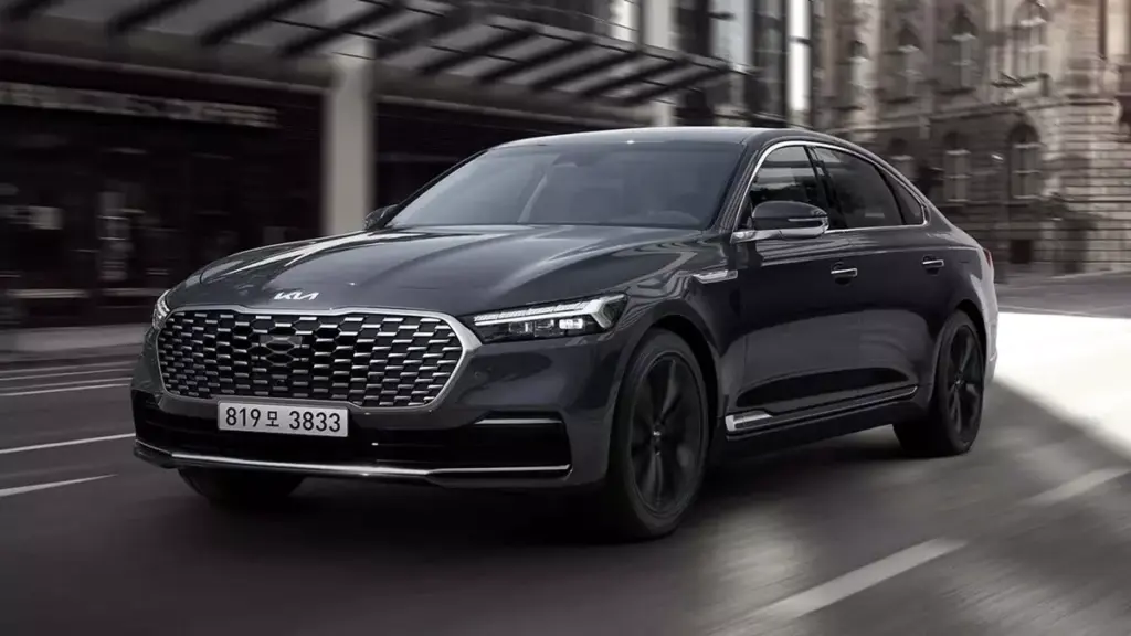 Mẫu sedan đầu bảng từng ôm mộng cạnh tranh Mercedes S-Class của Kia bị khai tử vì doanh số lao dốc