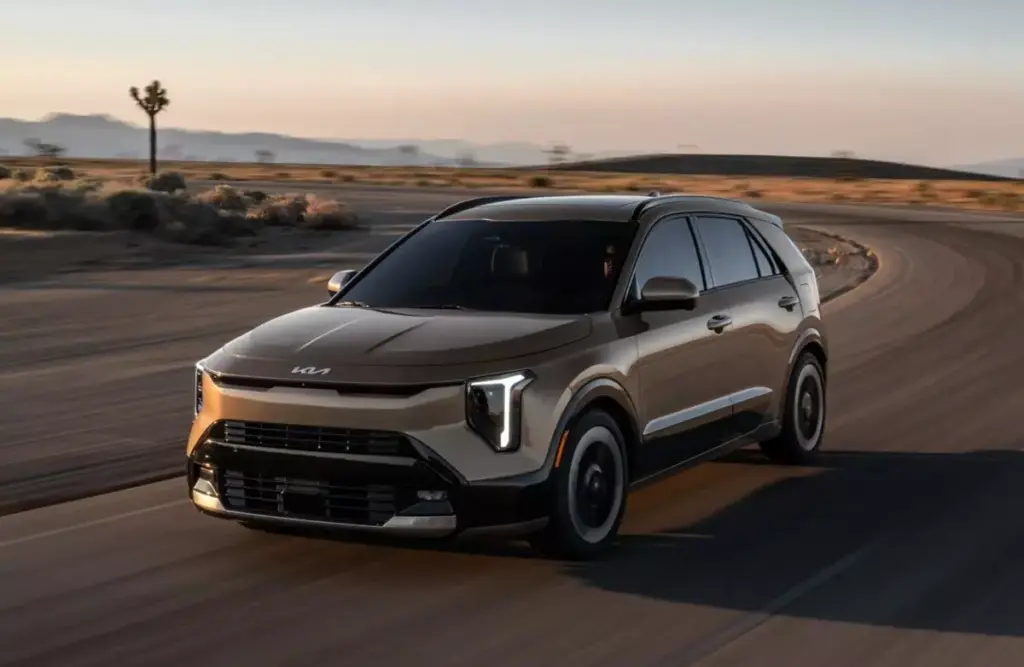 Kia Niro 2027 lột xác với diện mạo cao cấp hơn, chỉ còn động cơ hybrid