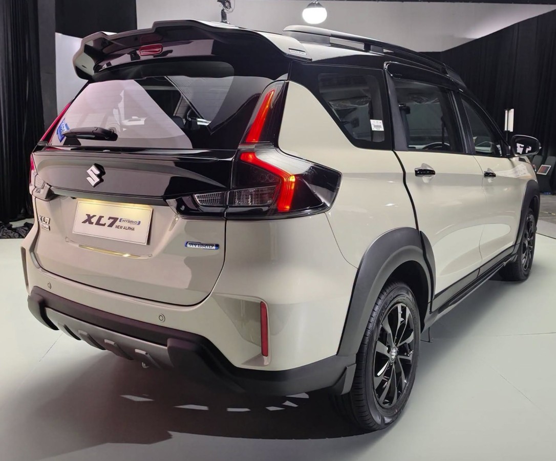 Suzuki XL7 Hybrid-a4.jpg Suzuki XL7 Hybrid-a4.jpg