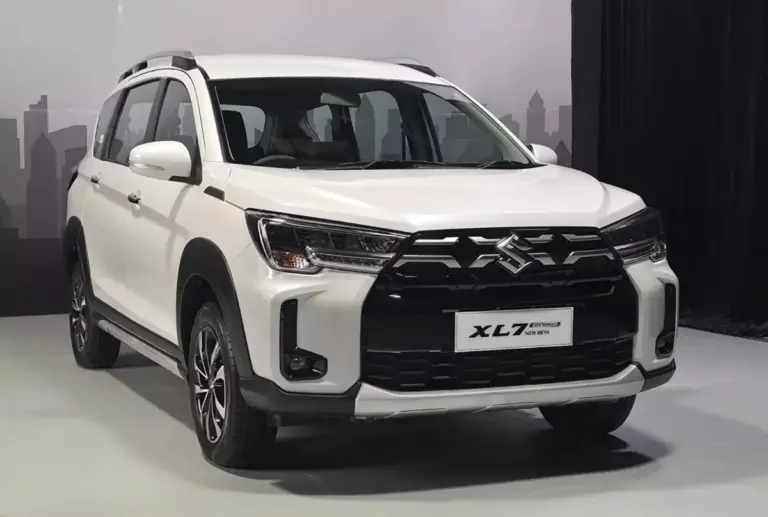 Suzuki XL7 bản nâng cấp lộ hoàn toàn thiết kế ngoại thất trước khi ra mắt trong tháng này