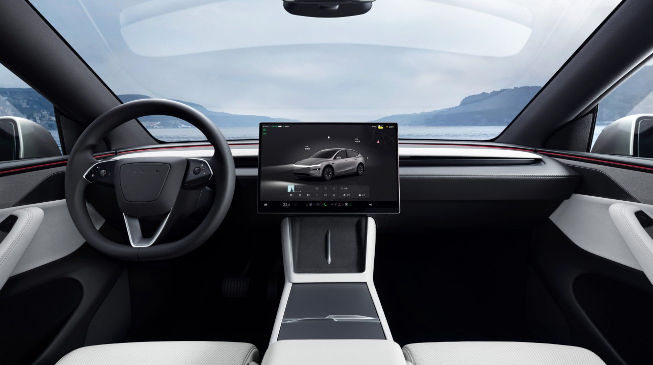 Tesla-3.jpg Tesla-3.jpg