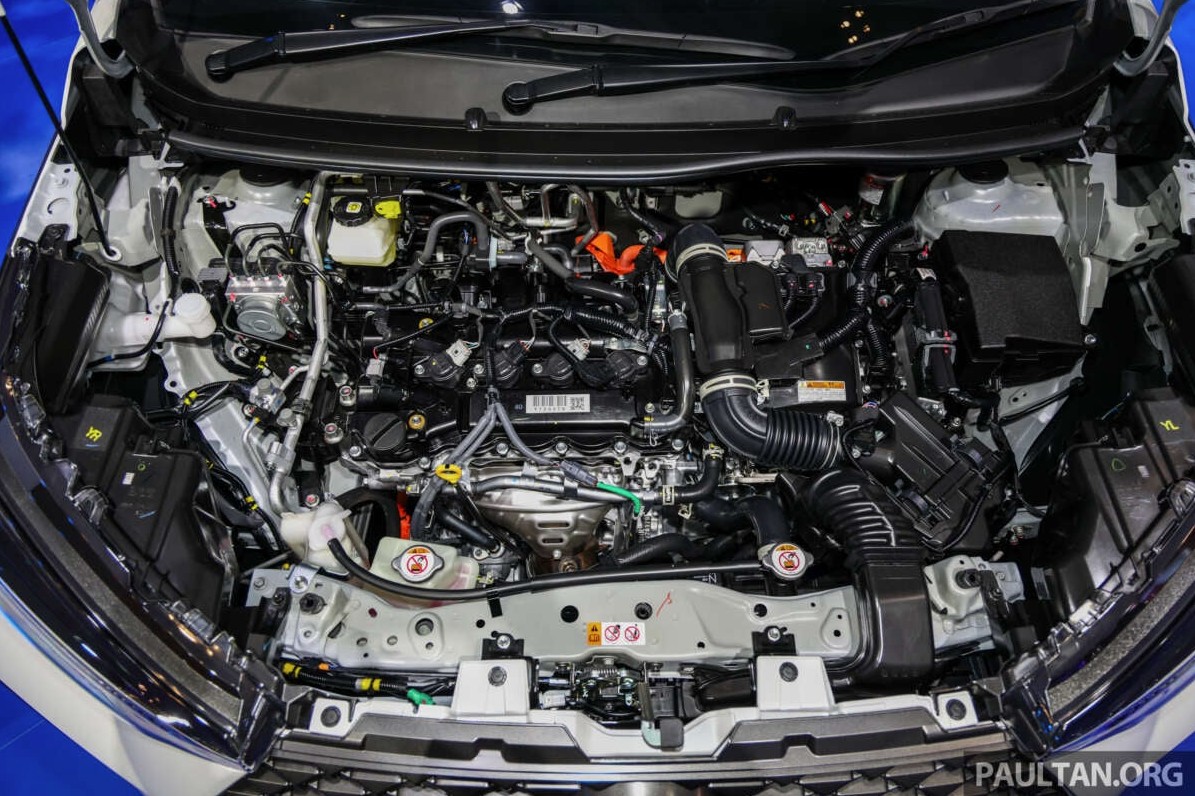 Toyota Veloz Hybrid -a4.jpg Toyota Veloz Hybrid -a4.jpg