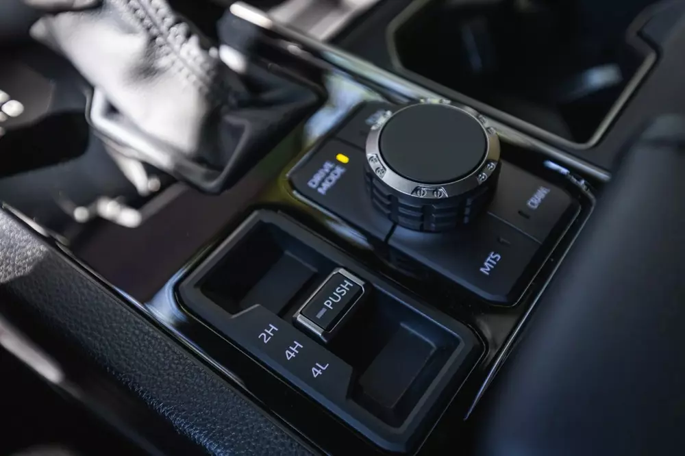 Toyota Tundra Trailhunter 2027 có hệ thống lựa chọn đa địa hình Multi-Terrain Select