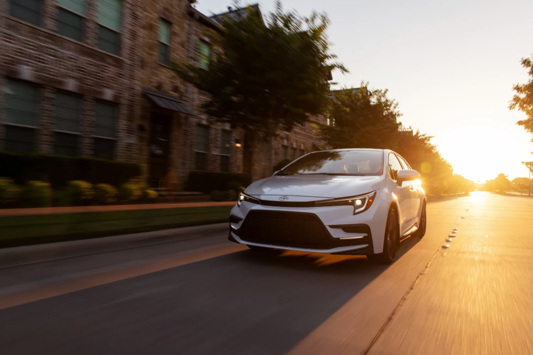 2027-Toyota-Corolla-818-1.jpg 2027-Toyota-Corolla-818-1.jpg