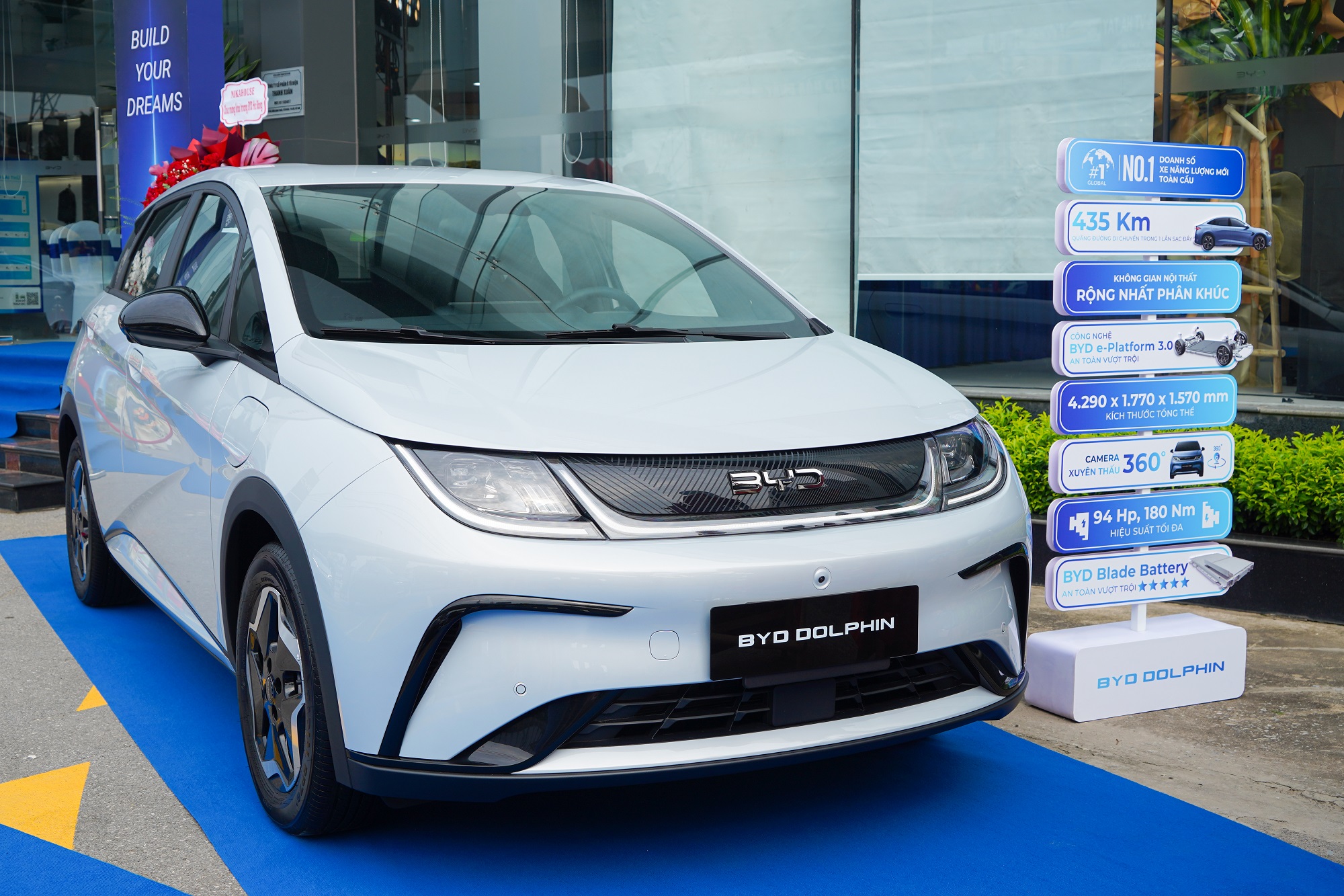 BYD (5).jpg BYD (5).jpg