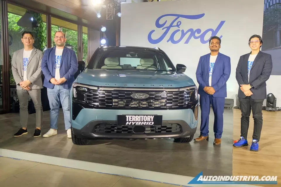 ford-territory-hybrid-platinum-3-cf1f Ford Territory Hybrid Platinum ra mắt Đông Nam Á, liệu có cửa về Việt Nam? - Ảnh 1.