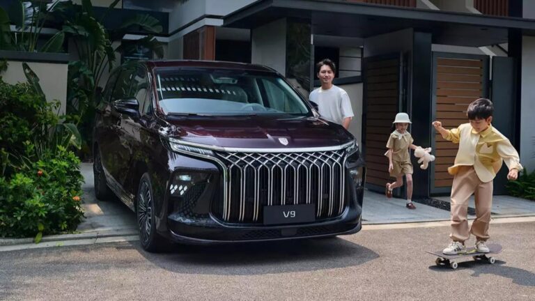 Thương hiệu ô tô của Dongfeng chuẩn bị bán xe ở Việt Nam, thêm đối thủ cho Kia Carnival