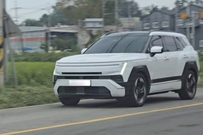 Hyundai Tucson1.jpg Hyundai Tucson1.jpg