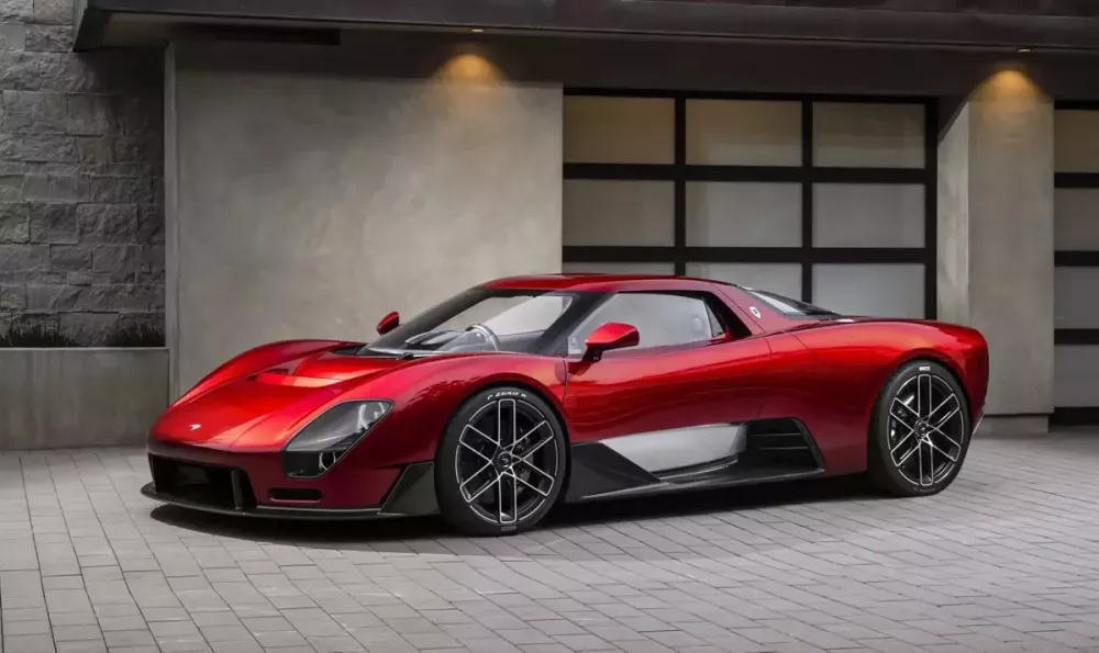 mclaren-mcl-6gt-6-6804 McLaren McL 6GT lấy cảm hứng thiết kế từ M6GT