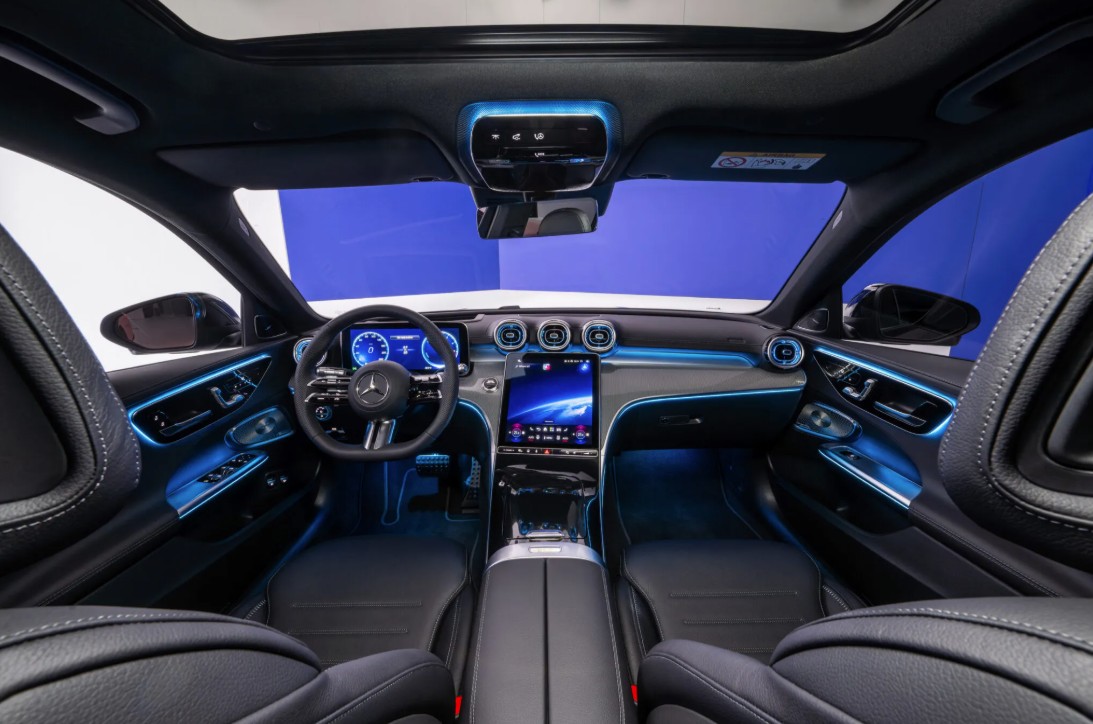 Mercedes-Benz C-Class facelift 4.jpg Mercedes-Benz C-Class facelift 4.jpg