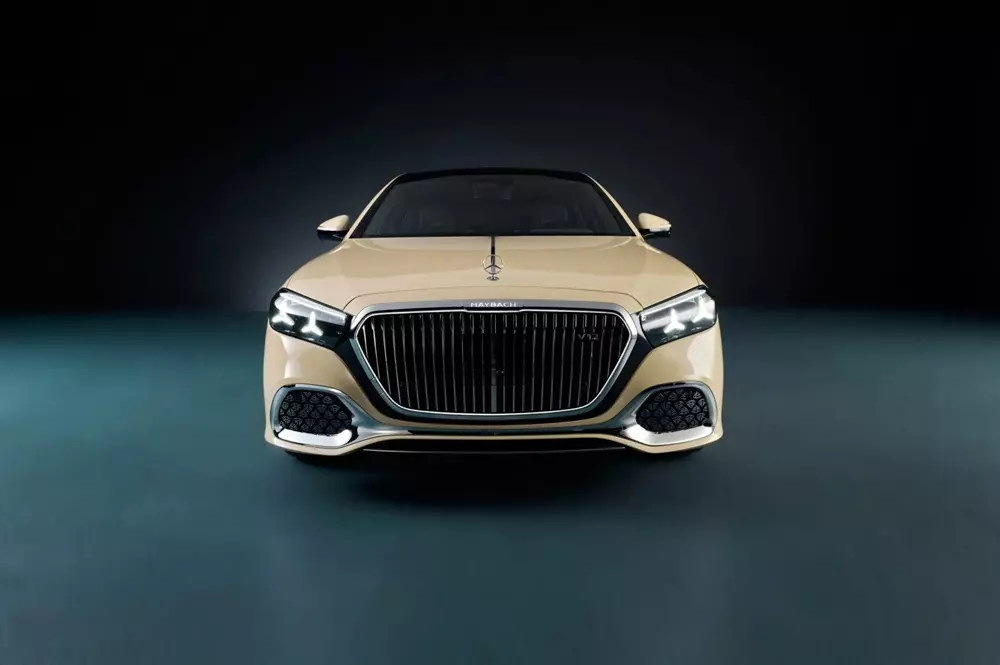 mercedes-maybach-s-680-lebron-james-99a9 Chiếc Mercedes-Maybach S-Class này được sơn màu ngà sáng