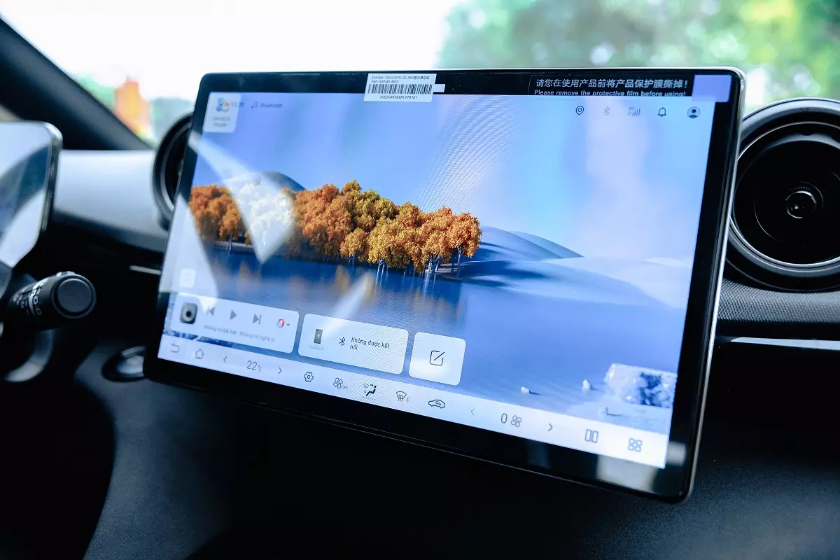 minh9134-4329 Review BYD Dolphin - chiếc xe điện nhỏ mà "có võ" giữa lòng đô thị - Ảnh 3.