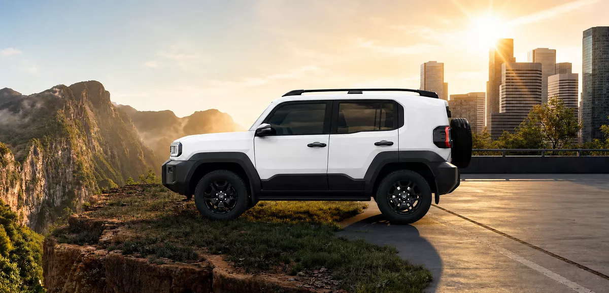 ngang-2048x984-1-b6d6 Thông số kỹ thuật Toyota Land Cruiser FJ 2026: “Tân binh” off-road có gì khiến dân mê địa hình phải chú ý? - Ảnh 1.