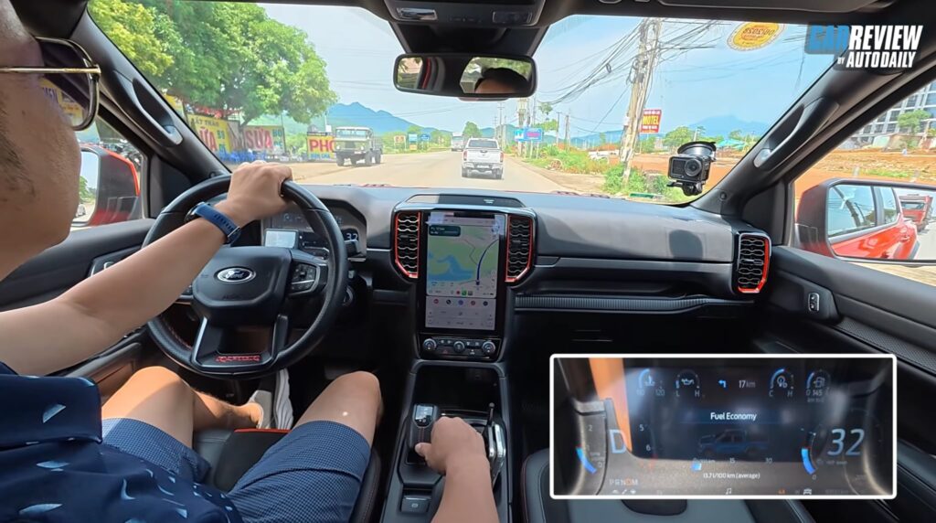 Lái Raptor: Cỗ máy V6 thuần khiết đáng được bảo tồn