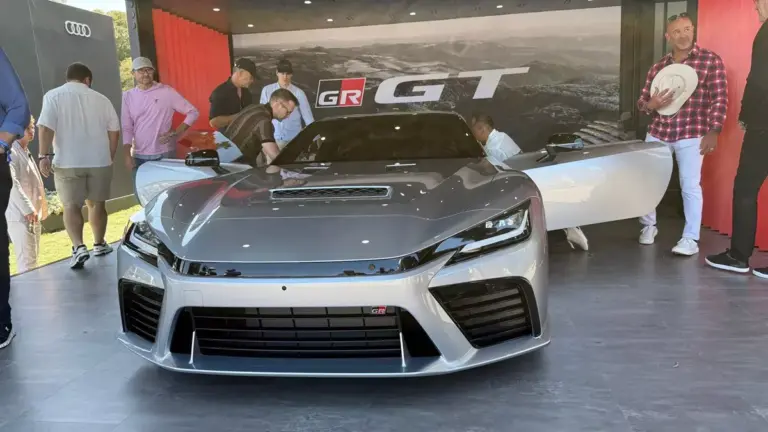 Siêu xe đắt nhất từ trước đến nay của Toyota đã cháy hàng dù chưa được bán ra