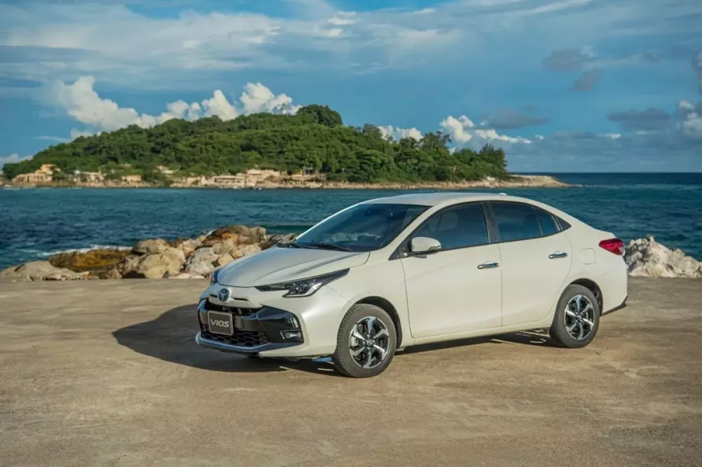 toyota-vios-20ef-1 Toyota hỗ trợ 100% lệ phí trước bạ trị giá lên tới 75 triệu đồng cho loạt xe trong tháng 8/2026 - Ảnh 1.