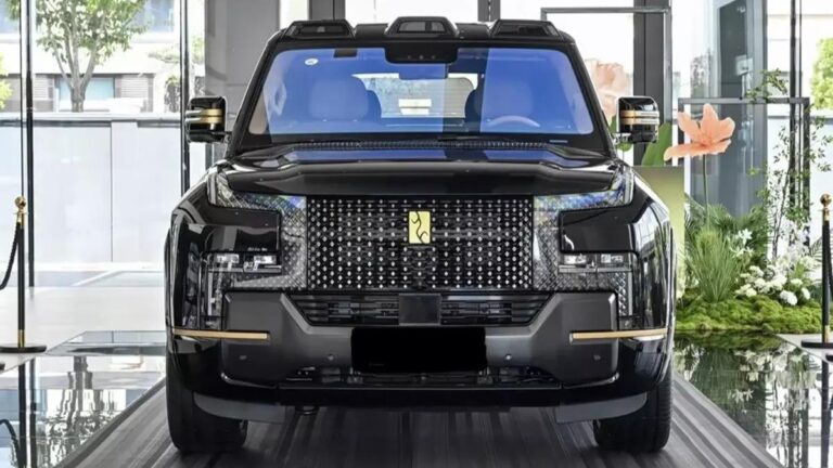 Học theo Rolls-Royce, BYD Yangwang U8L sở hữu một chi tiết trang trí nội thất có giá bằng 3 chiếc Dolphin
