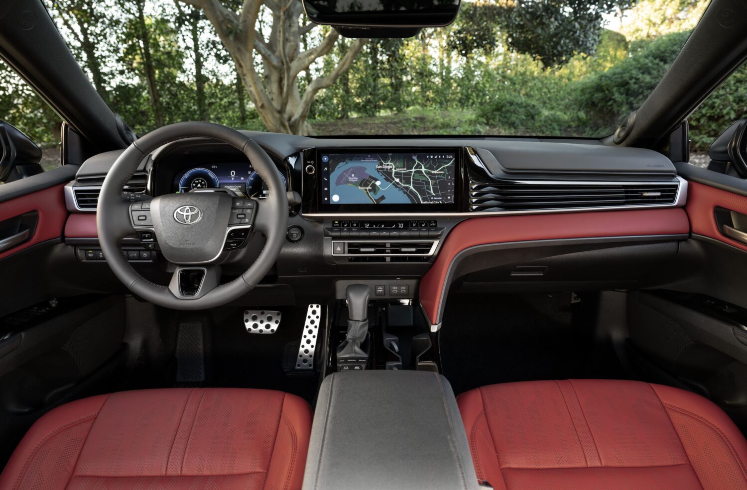 2026_Camry_XSE_CockpitRed_306-1500x985.jpg 2026_Camry_XSE_CockpitRed_306-1500x985.jpg