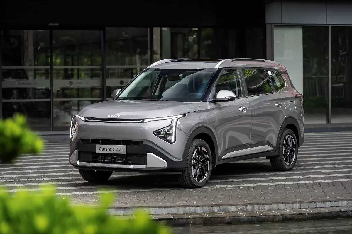 ban-sao-cua-carens-clavis-a678 Kia Carens Clavis tại Việt Nam: MPV 7 chỗ mang dáng SUV, thêm ADAS, giá từ 639 triệu đồng - Ảnh 1.