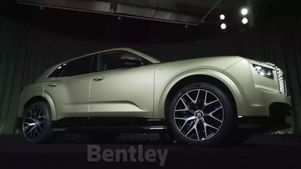 bentley-torcal-12-8d94 Bentley Torcal sở hữu kích thước dài x rộng x cao lần lượt 4.983 x 2.016 x 1.674 mm và chiều dài cơ sở 3.020 mm