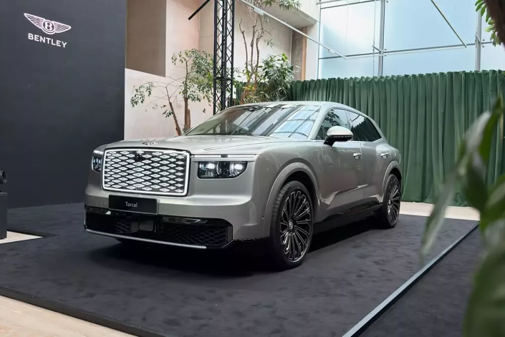 bentley-torcal-15-ef61 Bentley Torcal sở hữu công suất lớn và thời gian tăng tốc nhanh như chớp