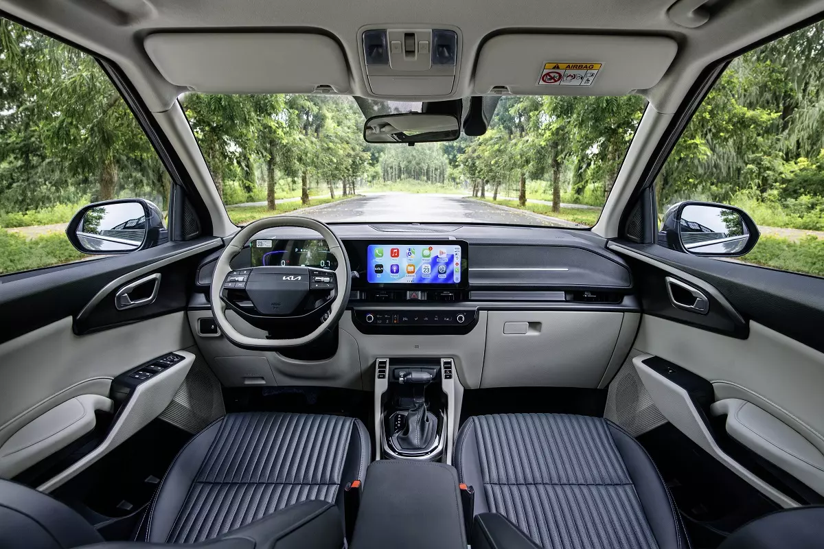 carens-clavis16-d51a Kia Carens Clavis tại Việt Nam: MPV 7 chỗ mang dáng SUV, thêm ADAS, giá từ 639 triệu đồng - Ảnh 5.
