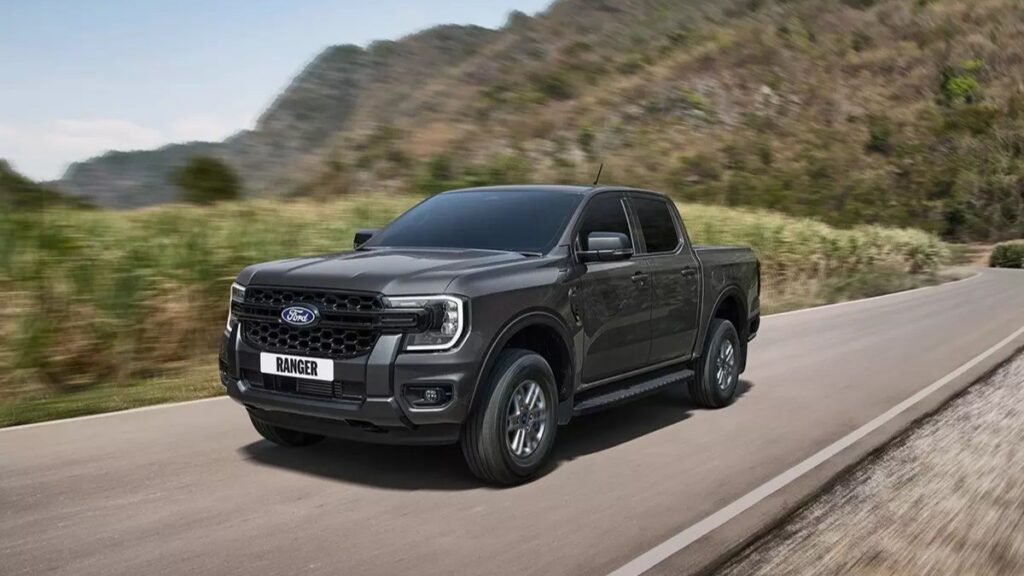 Doanh số xe bán tải tháng 8/2026: “ông hoàng” Ford Ranger bất ngờ tụt lại phía sau Mitsubishi Triton