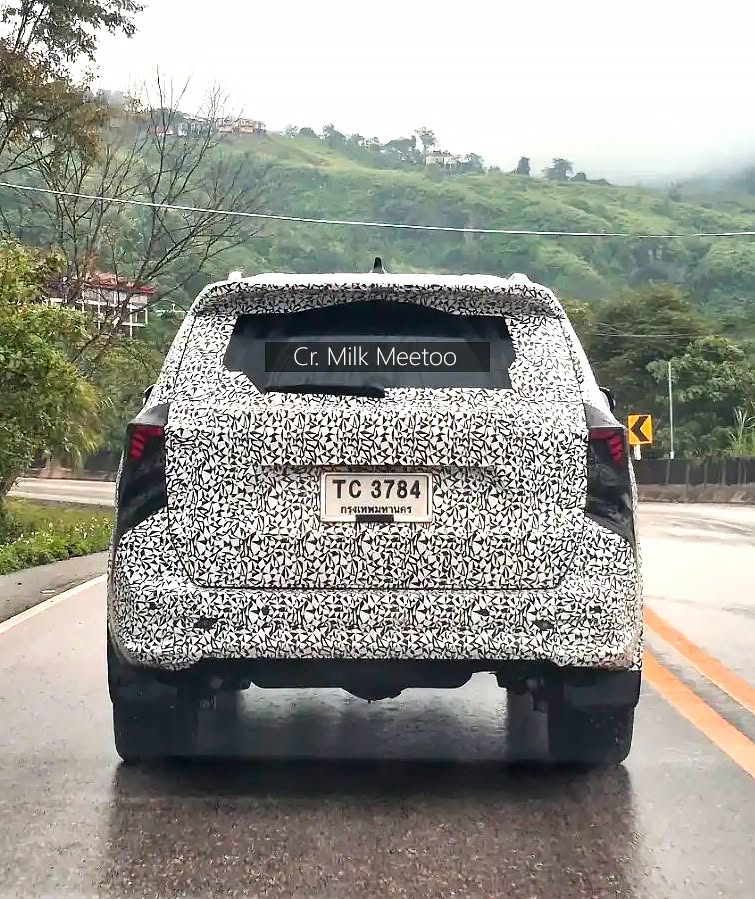 Fortuner1.jpeg Fortuner1.jpeg